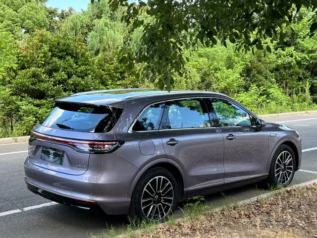 Shangjie SUV — Фото автомобиля 14
