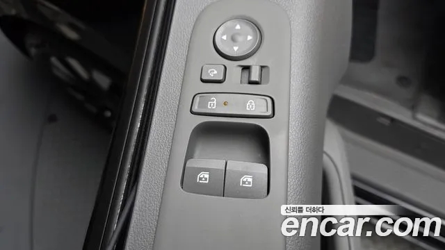 Hyundai Staria Staria L3.5 Lounge 9 мест — Фото автомобиля 28