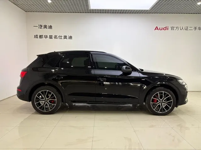 Audi Q5L — Фото автомобиля 3