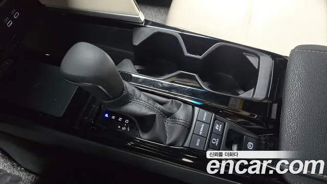 Toyota Camry XV80 — Фото автомобиля 12