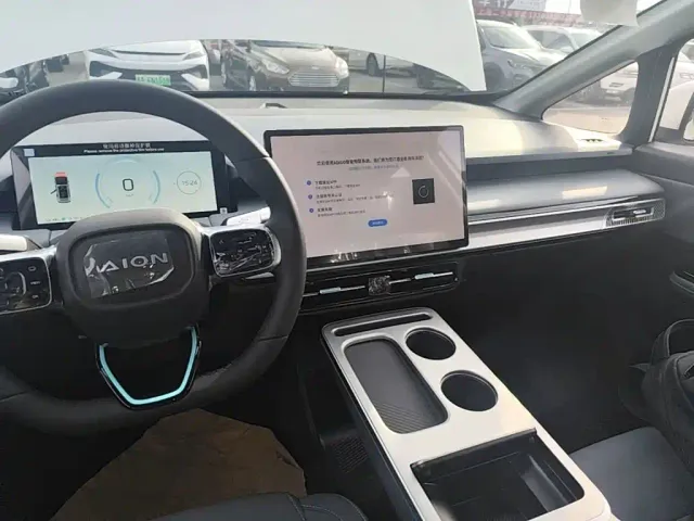 GAC Aion Y — Фото автомобиля 13