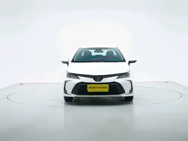 Toyota Corolla — Фото автомобиля 6