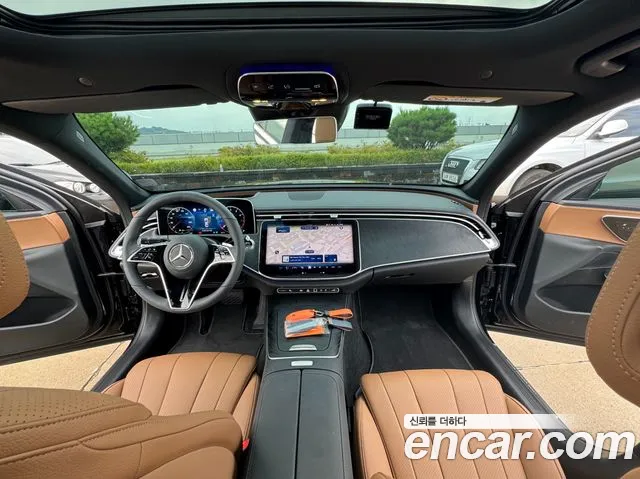 Mercedes-Benz E-Class — Фото автомобиля 7