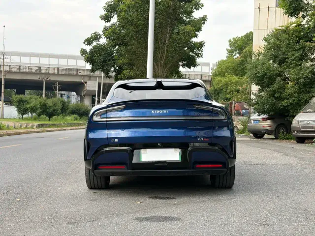 Xiaomi YU7 — Фото автомобиля 13