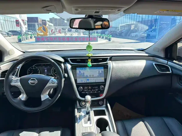 Nissan Murano — Фото автомобиля 4