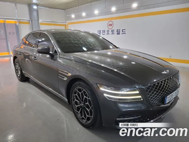 Genesis G80 Бензин 2.5 турбо AWD — Фото автомобиля 2