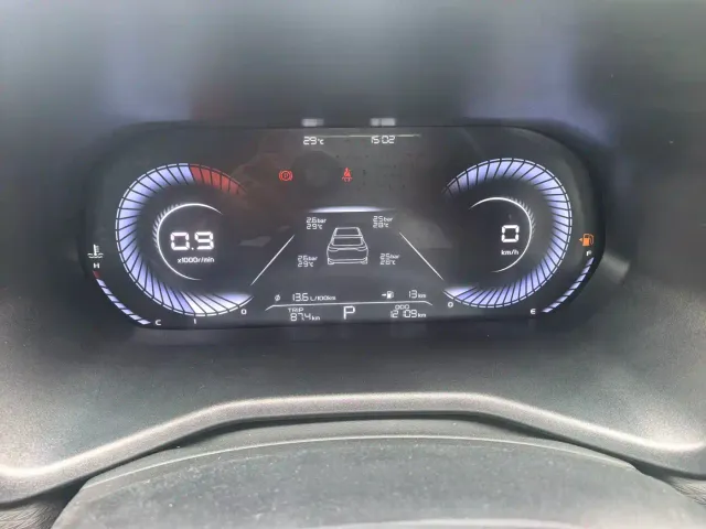 Geely Emgrand — Фото автомобиля 6