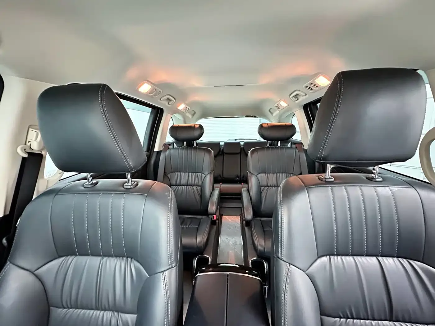 Honda Odyssey 2024 2.0L e:HEV Sharp·Comfort Edition — Фото автомобиля 13