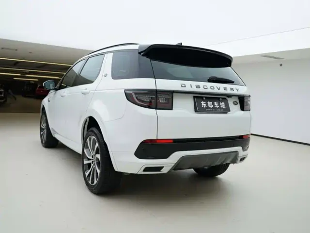 Land Rover Discovery Sport — Фото автомобиля 4
