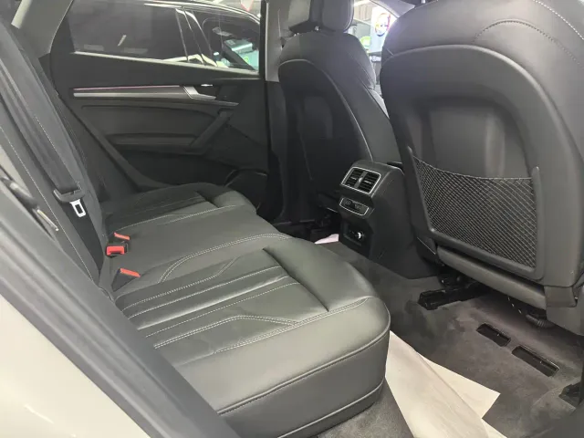Audi Q5L — Фото автомобиля 9