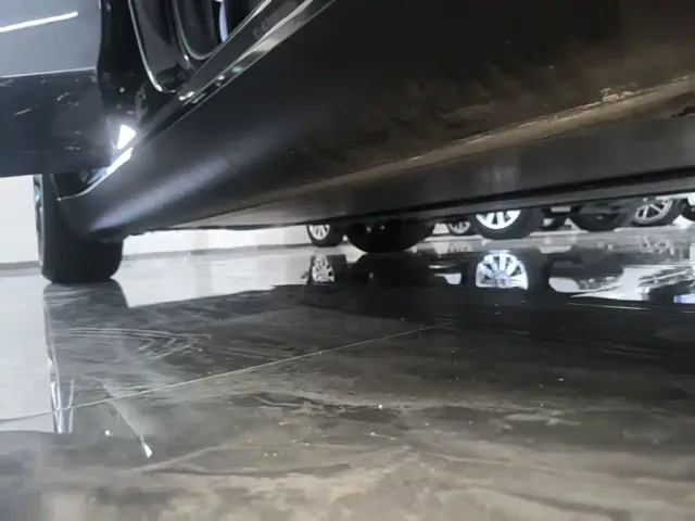 Tesla Model Y — Фото автомобиля 20
