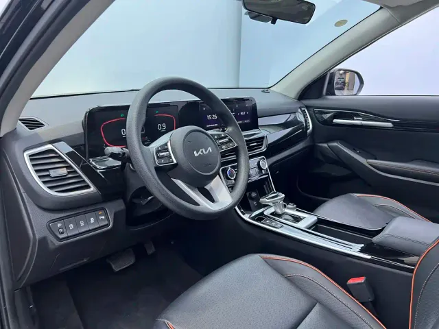 Kia Seltos — Фото автомобиля 14