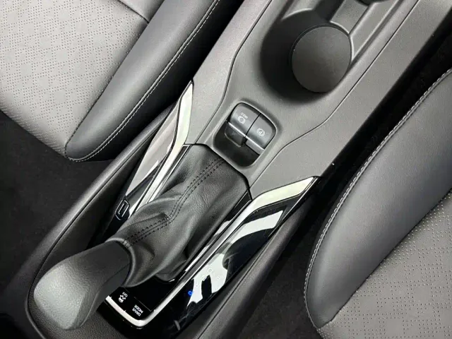 Toyota Corolla — Фото автомобиля 14