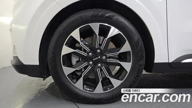 Kia Canival Carnival 4 поколение Дизель 7 мест Outdoor — Фото автомобиля 2