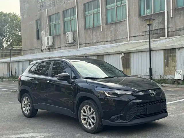 Toyota Frontlander — Фото автомобиля 3