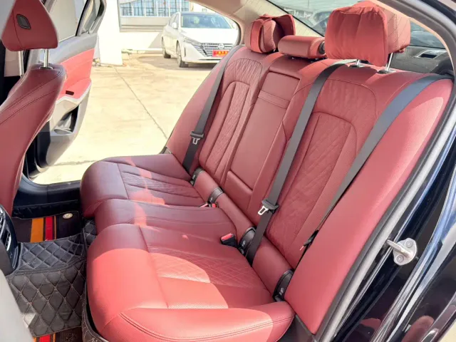 BMW i3 — Фото автомобиля 8