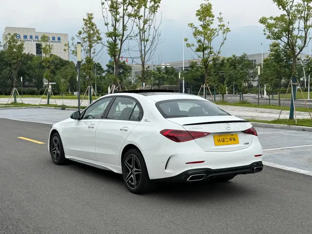 Mercedes-Benz C-Class — Фото автомобиля 5