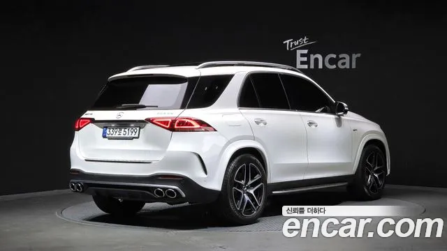 Mercedes-Benz GLE-Class — Фото автомобиля 2