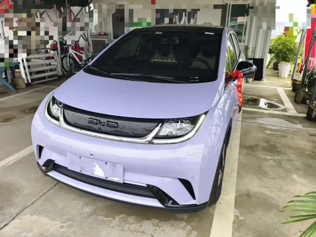 Фотография автомобиля — BYD Dolphin