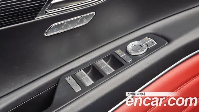 Genesis GV80 — Фото автомобиля 27