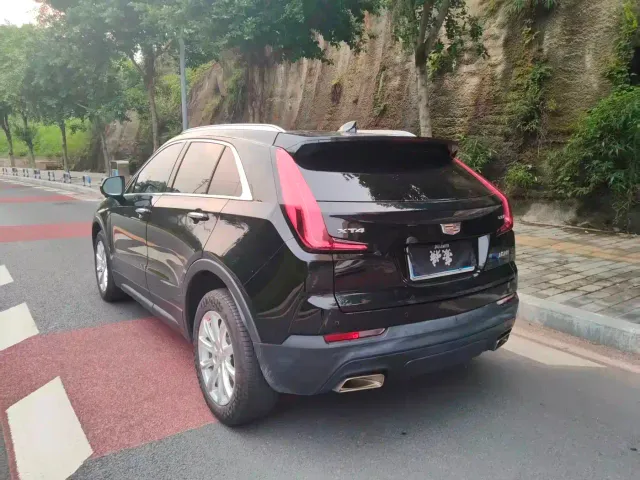 Cadillac XT4 — Фото автомобиля 8