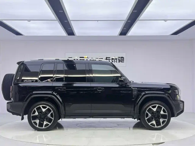 iCAR V27 — Фото автомобиля 6