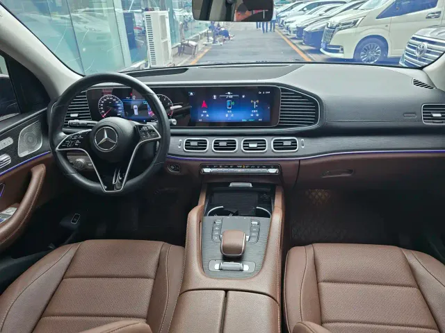 Mercedes-Benz GLE-Class — Фото автомобиля 22