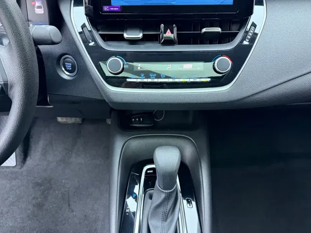 Toyota Corolla — Фото автомобиля 12