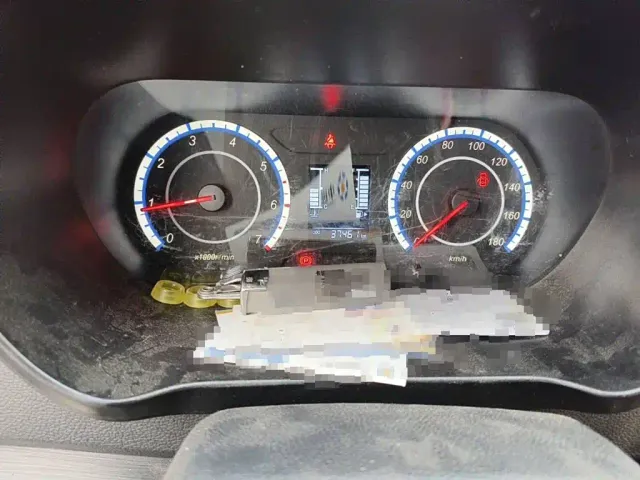 Changan Ruixing M60 — Фото автомобиля 4