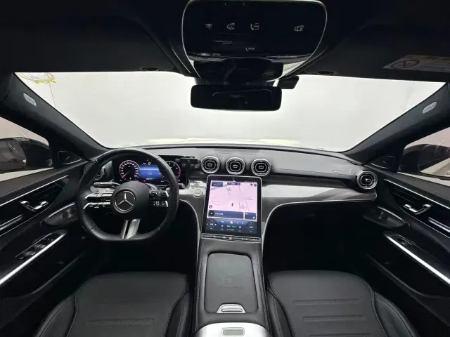 Mercedes-Benz C-Class — Фото автомобиля 4