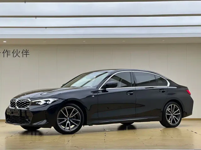 BMW 3 Series — Фото автомобиля 3