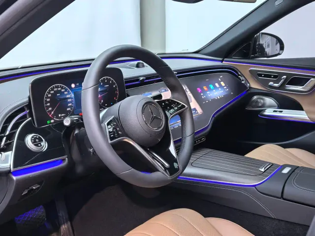 Mercedes-Benz E-Class — Фото автомобиля 10