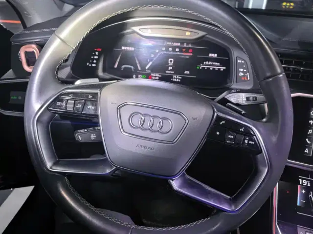 Audi A7L — Фото автомобиля 15