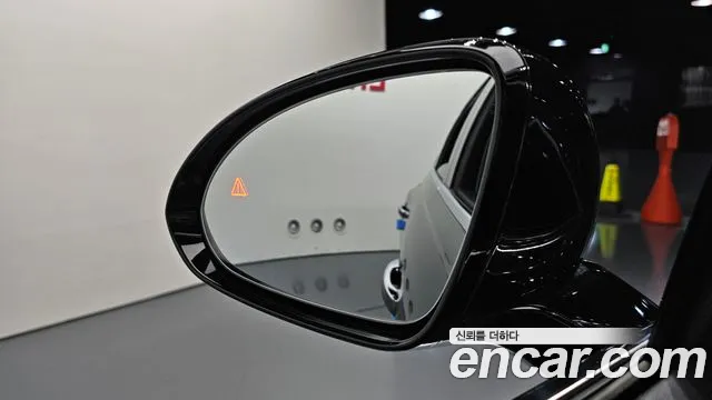 Genesis G80 RG3 — Фото автомобиля 17