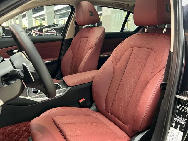 BMW 3 Series — Фото автомобиля 9