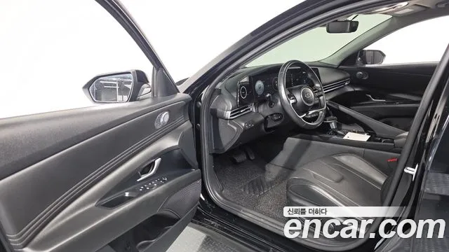Hyundai Avante — Фото автомобиля 15
