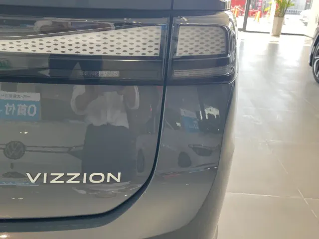 Volkswagen ID.7 Vizzion — Фото автомобиля 20
