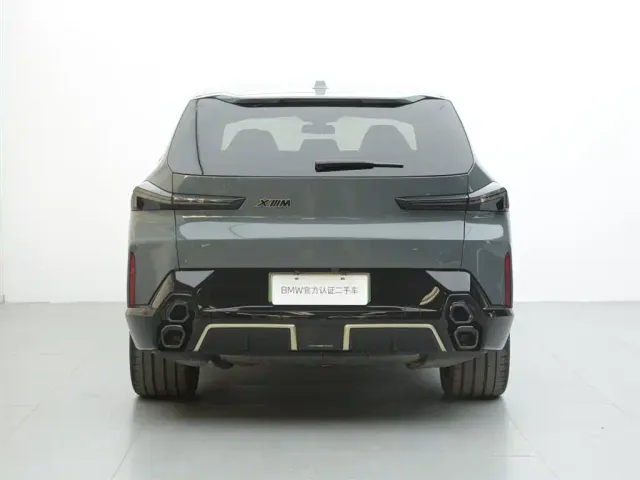BMW XM — Фото автомобиля 5