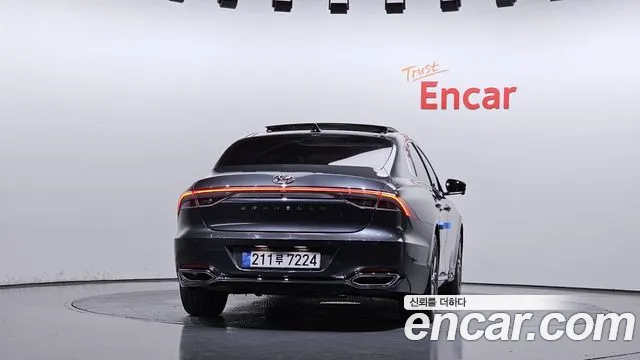 Hyundai Grandeur New — Фото автомобиля 4