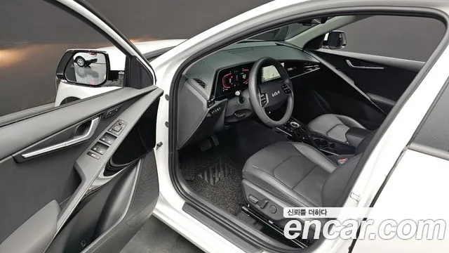 Kia Niro The All New Niro Prestige — Фото автомобиля 11