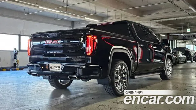 GMC Sierra — Фото автомобиля 2
