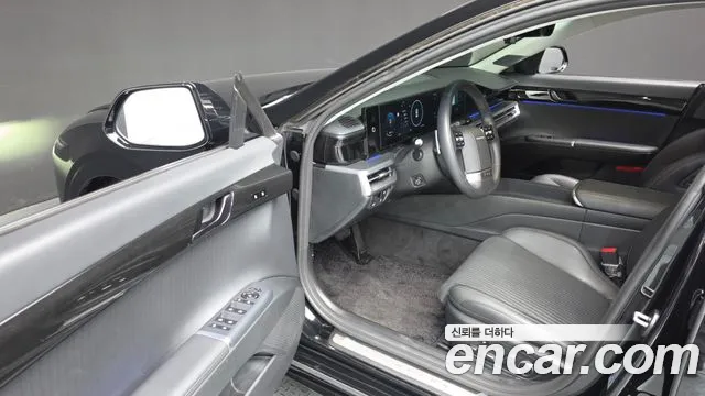 Hyundai Grandeur GN7 — Фото автомобиля 10