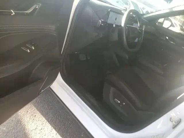 Dongfeng Fengshen L7 — Фото автомобиля 20