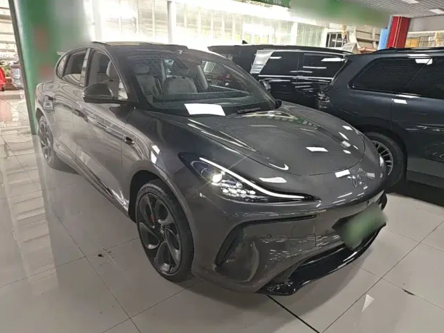 IM Motors LS6 — Фото автомобиля 3