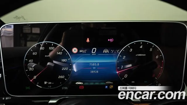 Mercedes-Benz S-Class — Фото автомобиля 6