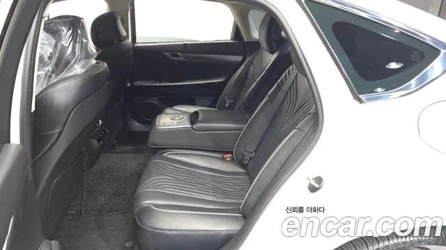 Genesis G80 Бензин 2.5 турбо AWD — Фото автомобиля 11