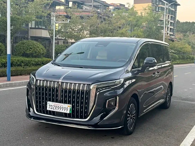 Фотография автомобиля — Hongqi HQ9 PHEV