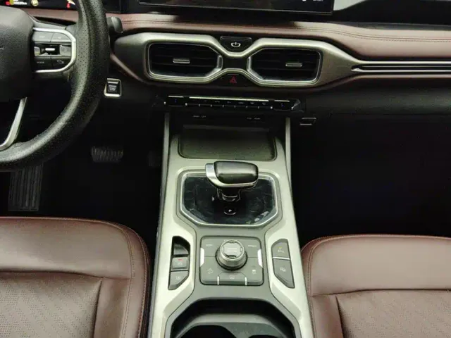 Geely Haoyue — Фото автомобиля 16