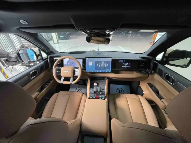 BYD FangChengBao Leopard 5 — Фото автомобиля 8