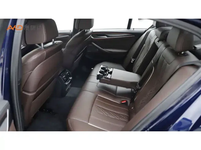 BMW 5 Series — Фото автомобиля 7